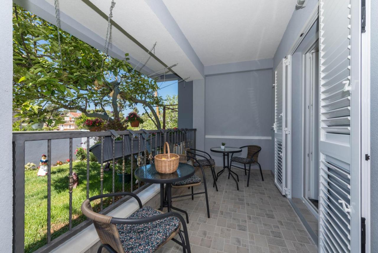 Makarska Dalija Apartment Exterior photo