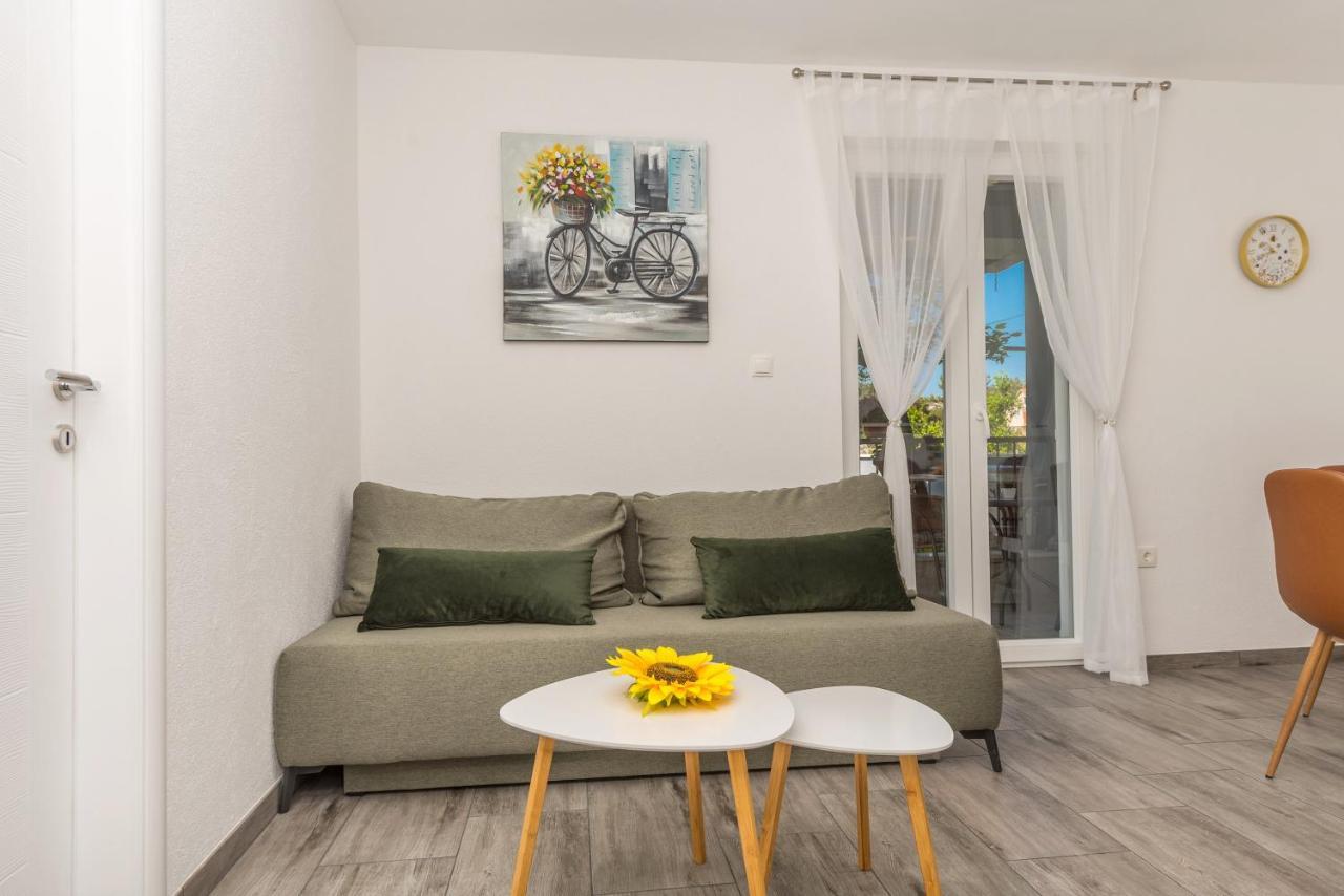 Makarska Dalija Apartment Exterior photo